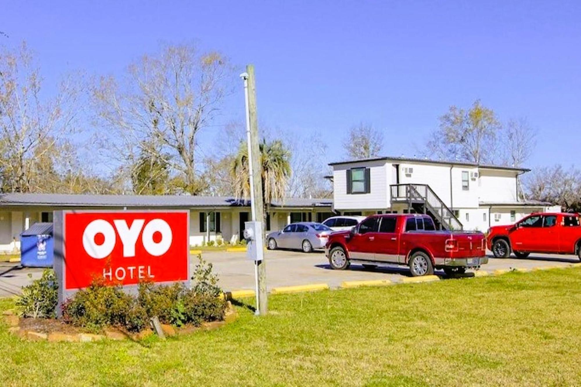 Oyo Hotel Sulphur La Hwy 90 West Exterior photo